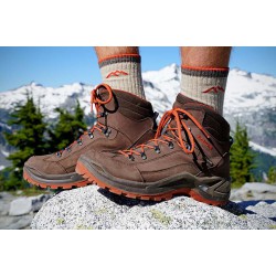 أحذية التنزه