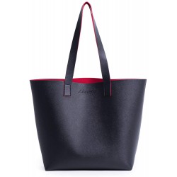 حقيبة يد جلدية سوداء