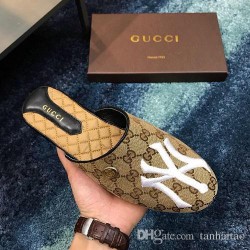 شبشب من الجلد الفاخر شبشب من الجلد الفاخر